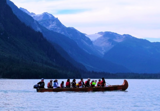 Photo of haines chilkoot canoe wildlife safari exploring Chilkoot lake